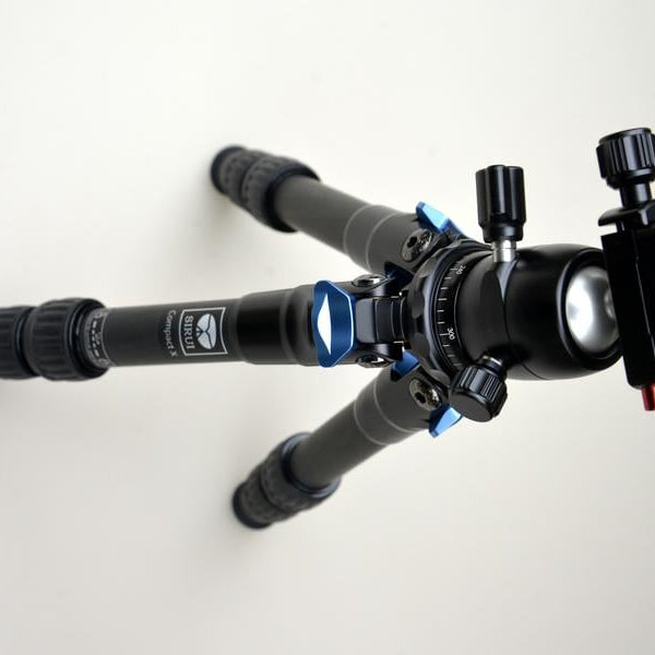 Sirui Stativ Compact X