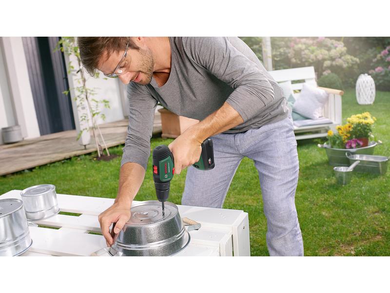 Bosch Akku-Bohrschrauber UniversalDrill 18 V Solo