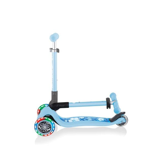 GLOBBER Scooter Junior Foldable Fantasy Light Pastelblau