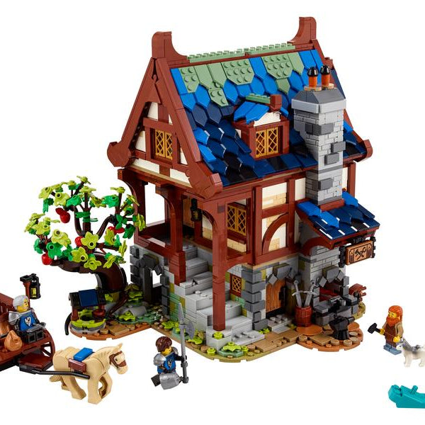 LEGO® Ideas Mittelalterliche Schmiede 21325