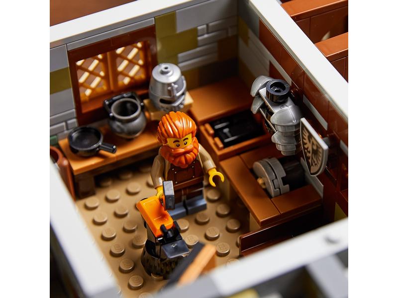 LEGO® Ideas Mittelalterliche Schmiede 21325