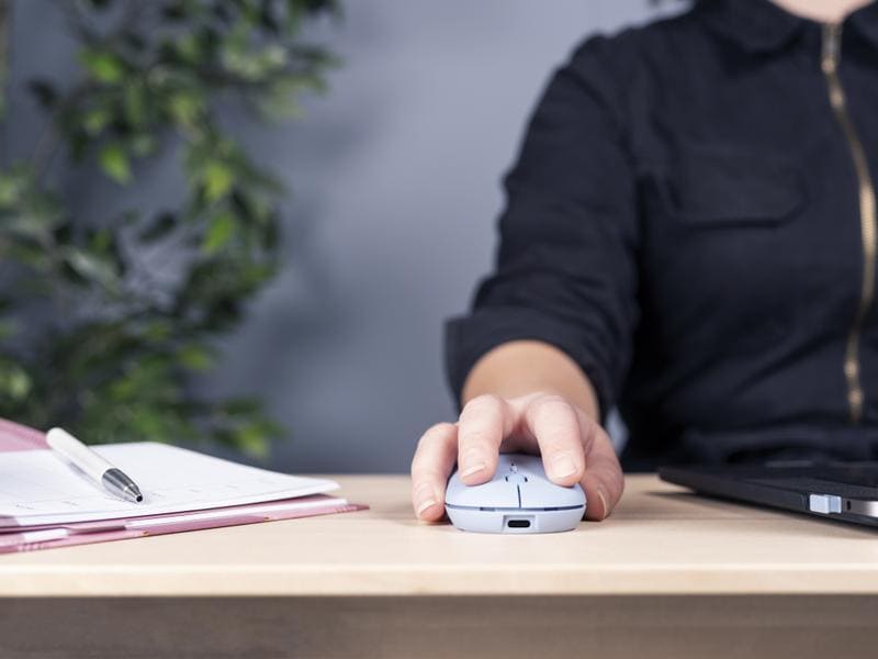 Trust Maus Puck Rechargeable Blau