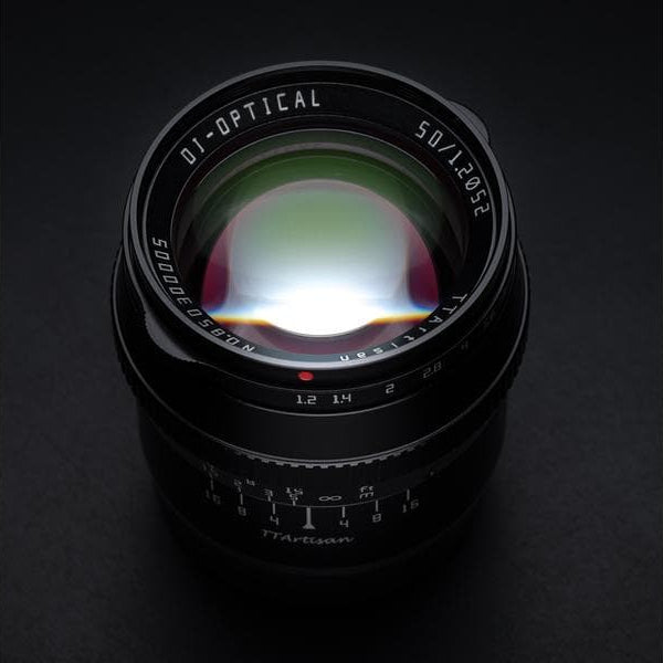 TTArtisan Festbrennweite APS-C 50mm F/1.2 – L-Mount