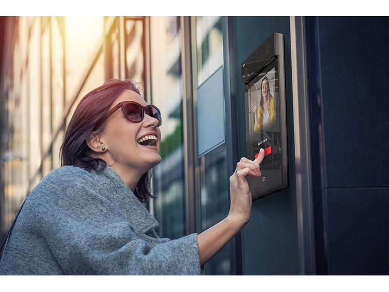 2N IP Türstation IP Style RFID Secured