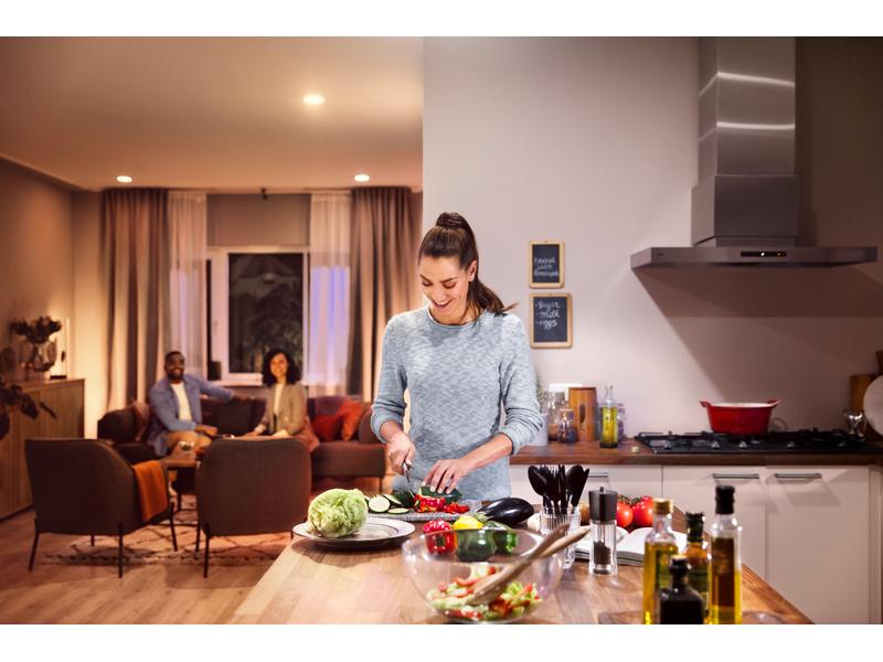 Philips Hue Starterset White & Color Ambiance, 3 x E27, 75 W