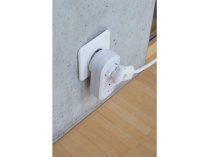 Max Hauri Funk-Zwischenstecker 3er Set mit Fernbedienung