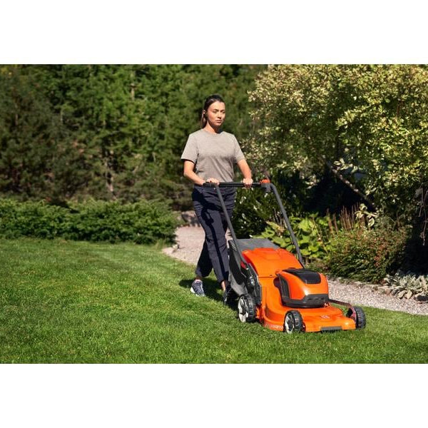 Husqvarna Akku-Rasenmäher LC 247i Solo