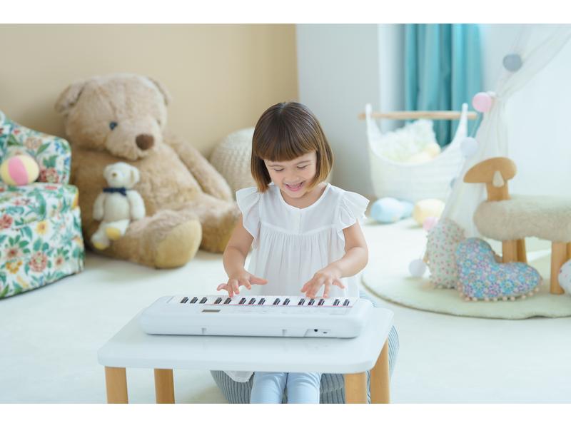 Yamaha Mini Keyboard Remie PSS-E30