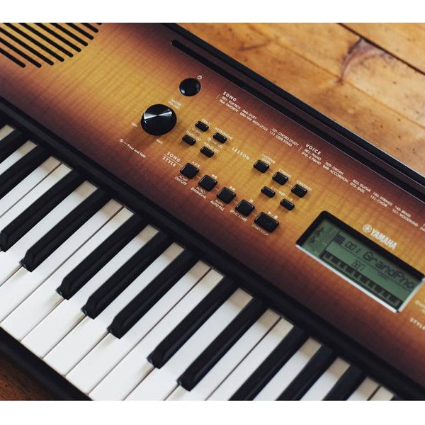 Yamaha Keyboard PSR-E360MA Maple