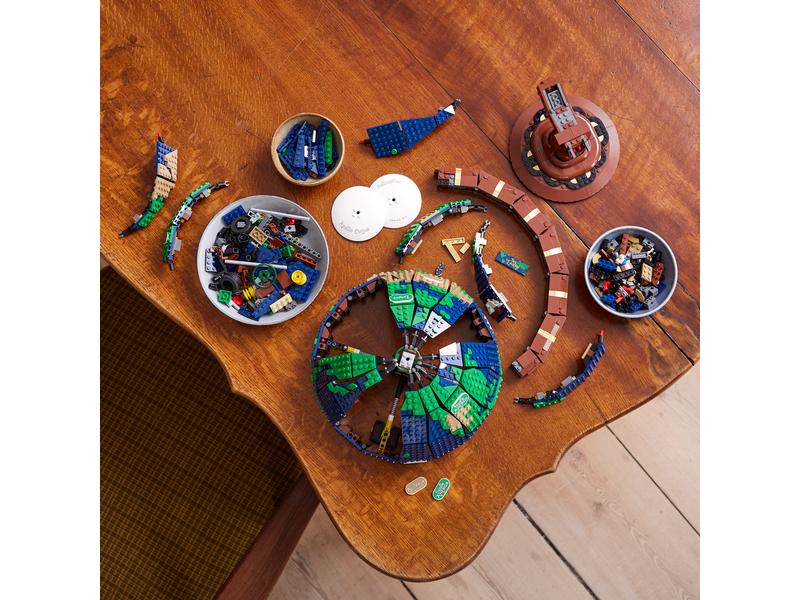 LEGO® Ideas Globus 21332