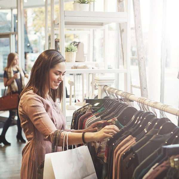 Axis Netzwerkkamera M3086-V Mic mit integriertem Mikrofon