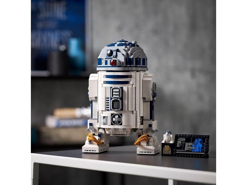LEGO® Star Wars R2-D2 #75308