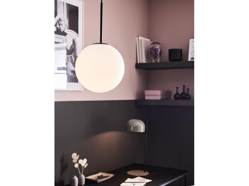 Markslöjd Pendelleuchte Dione, Ø 25 cm, E14, Weiss/Schwarz