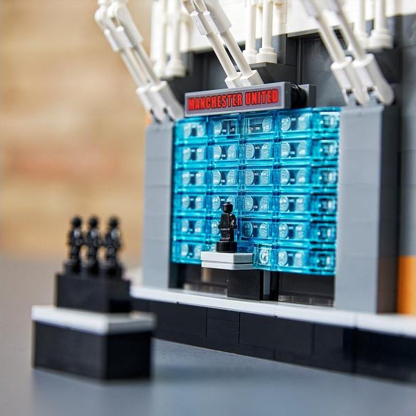 LEGO® Icons Old Trafford – Manchester United 10272