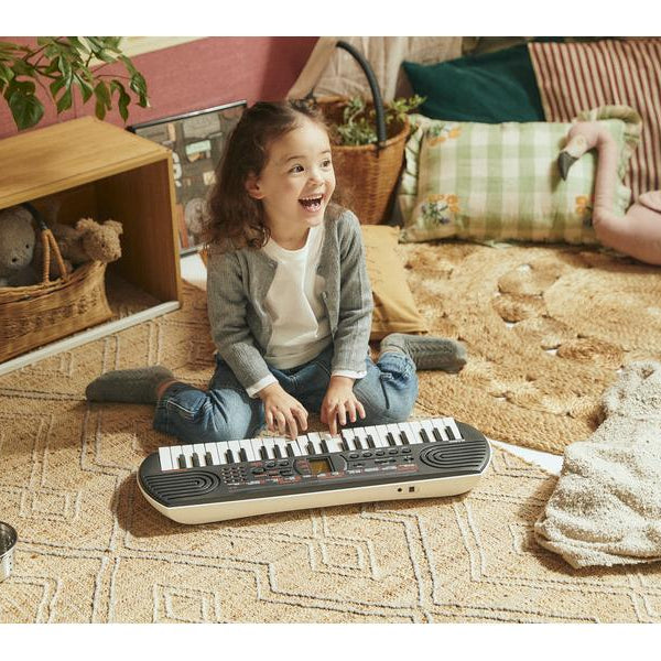 Casio Mini Keyboard SA-81