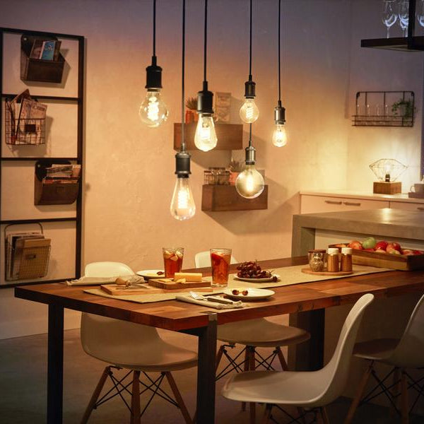 Philips Hue White E27 Einzelpack Globe Filament 550 lm