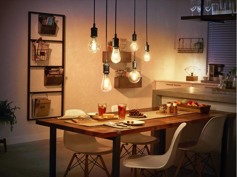 Philips Hue Leuchtmittel White E27 Einzelpack Edison Filament 550 lm