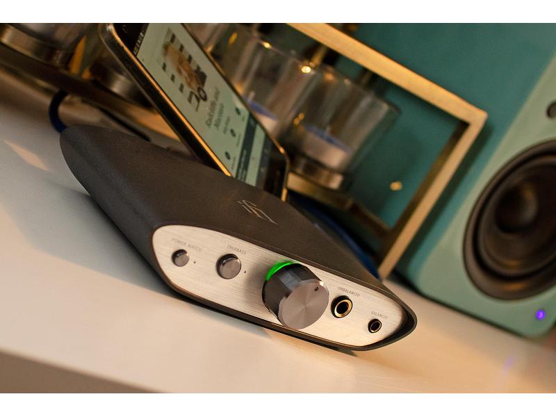 iFi Audio Kopfhörerverstärker &amp; USB-DAC ZEN DAC – V2