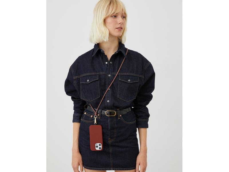 Ideal of Sweden Back Cover Silicone iPhone 15 Pro Max Dark Amber