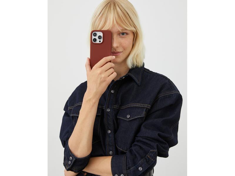 Ideal of Sweden Back Cover Silicone iPhone 15 Plus Dark Amber