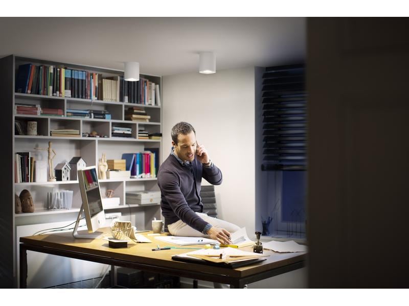 Philips Hue White Ambiance Pillar Spot inkl. Dimmschalter GU10, Weiss