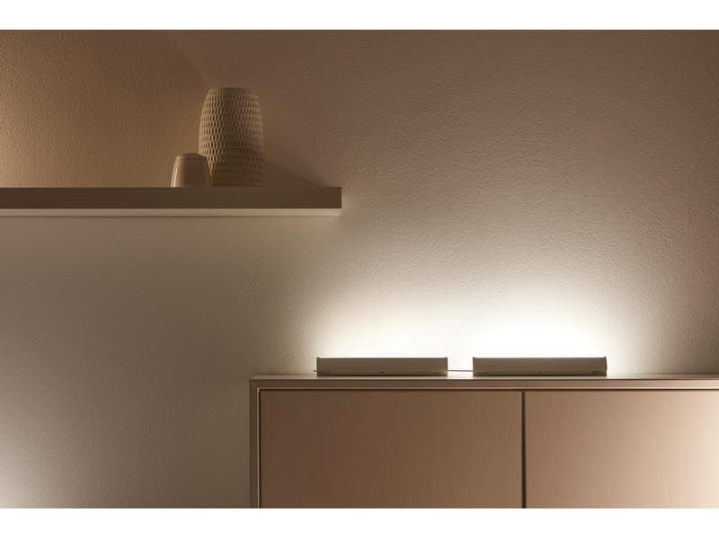 WiZ Tischleuchte Light Bar White &amp; Color 10.5 W, 2200- 6500 K