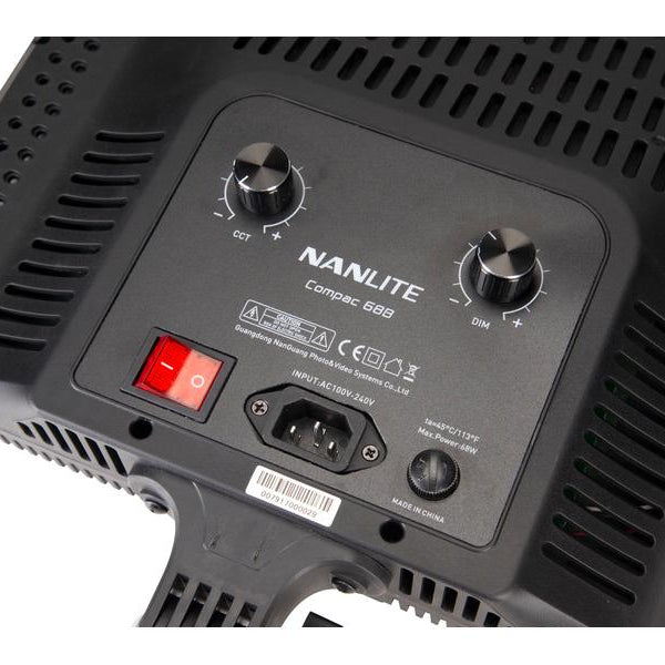 Nanlite Dauerlicht Compac 68B