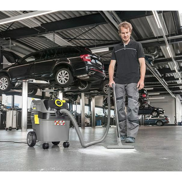 Kärcher Professional Nass-/Trockensauger  NT 30/1 Ap L, 1380 W