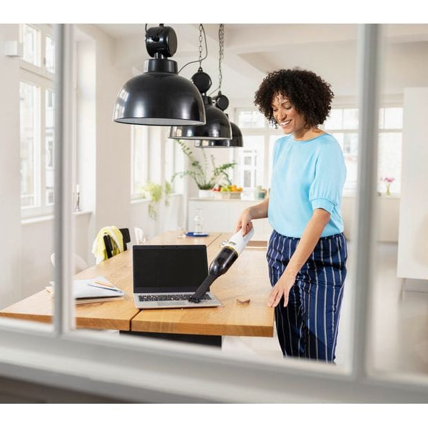 Kärcher Akku-Handsauger CVH 2 Schwarz/Weiss