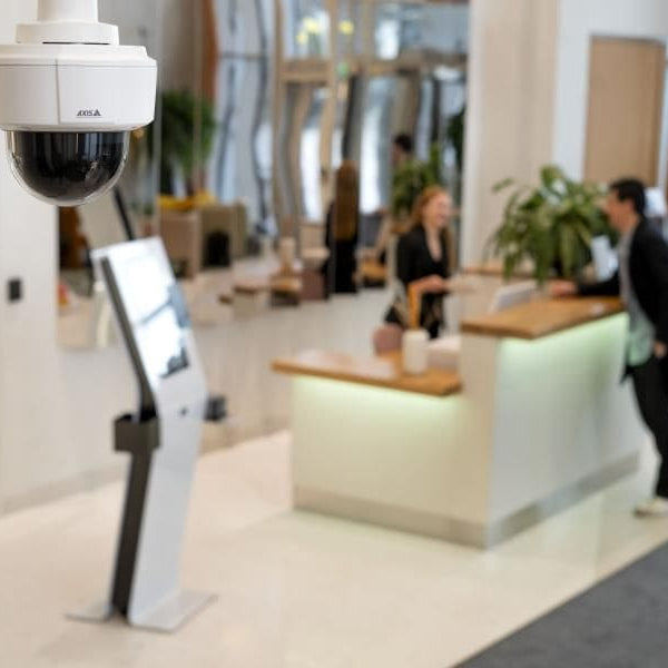 Axis Netzwerkkamera M5526-E 50 Hz