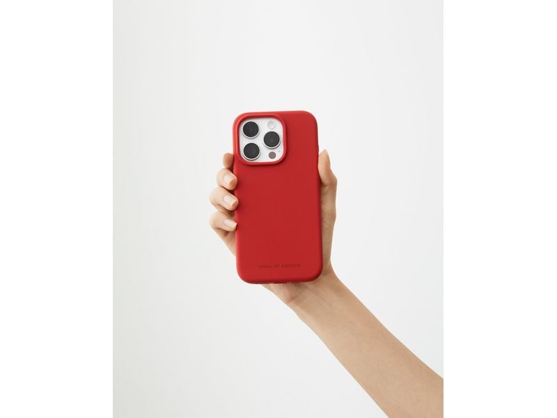 Ideal of Sweden Silicone iPhone 15 Pro Max Red