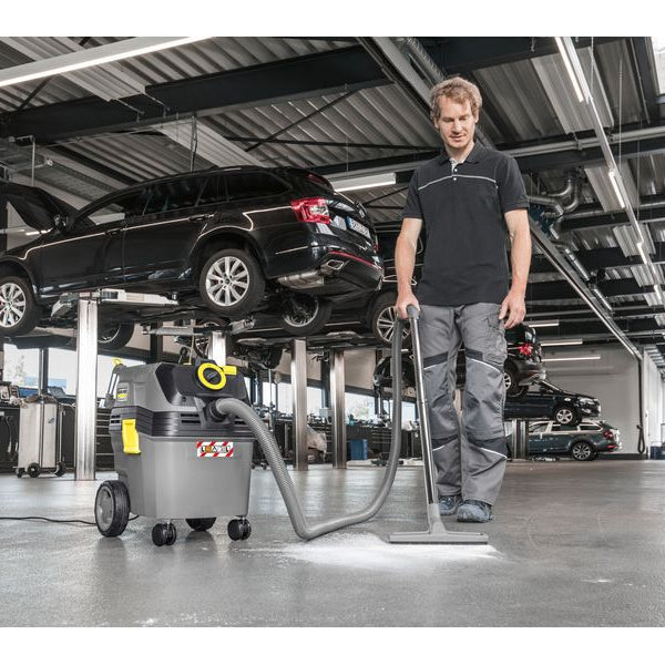 Kärcher Professional Nass-/Trockensauger  NT 30/1 Ap L, 1380 W