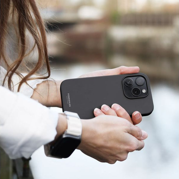 Vonmählen Back Cover Eco Silicone iPhone 15 Plus Black