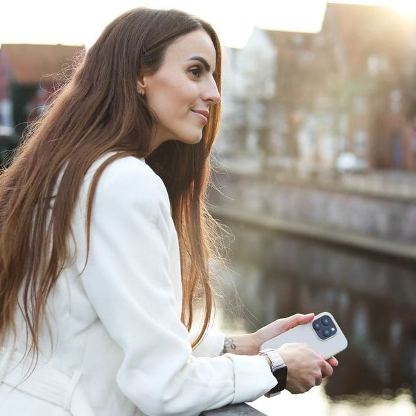 Vonmählen Back Cover Eco Silicone iPhone 15 Light Gray