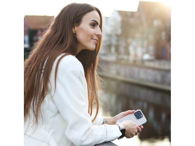 Vonmählen Back Cover Eco Silicone iPhone 15 Light Gray