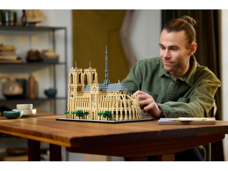 LEGO® Architecture Notre-Dame de Paris 21061