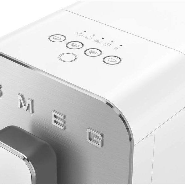 SMEG Kaffeevollautomat Collezione BCC11WHMEU Weiss matt