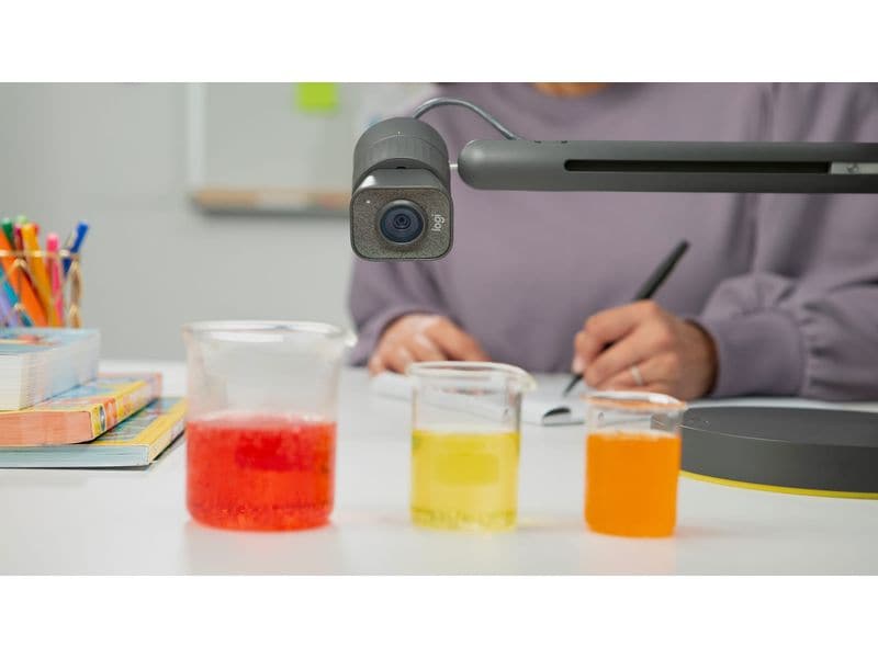 Logitech Reach - Verstellbare Content-Kamera mit Tischsockel