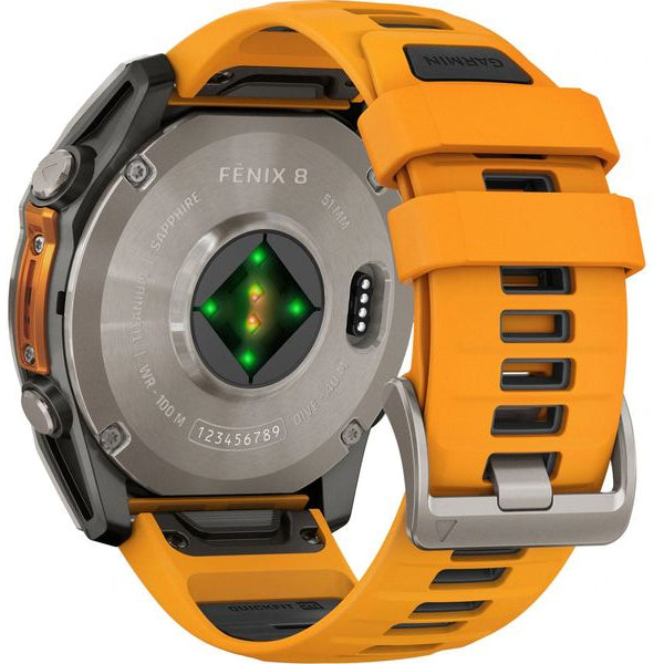 GARMIN Sportuhr Fenix 8 AMOLED Sapphire, 51 mm Orange