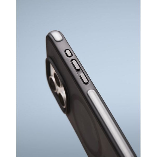 Ideal of Sweden Back Cover iPhone 16 Pro Max Schwarz