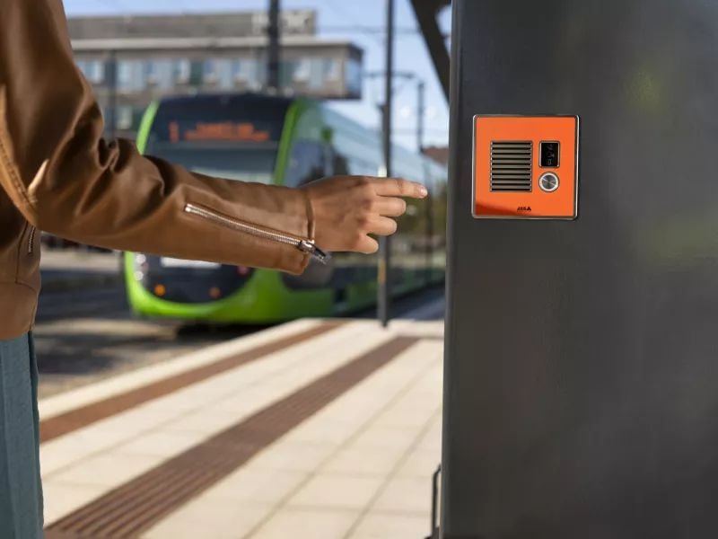 Axis IP Türstation I7010-VE Safety