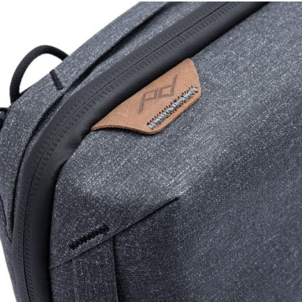 Peak Design Tech Pouch PFAS free Charcoal