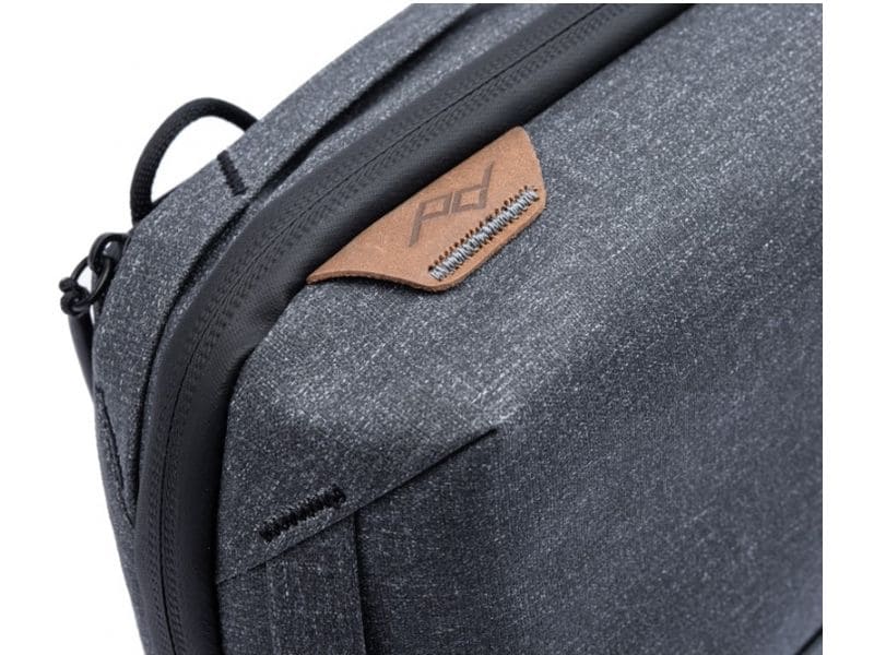 Peak Design Tech Pouch PFAS free Charcoal