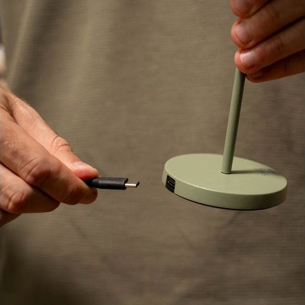 Silwy Tischleuchte Magnet-Leuchte Monaco Olivgrün inkl. Platzset