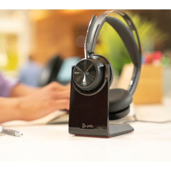 Poly Headset Voyager Focus 2 MS USB-C inkl. Ladestation