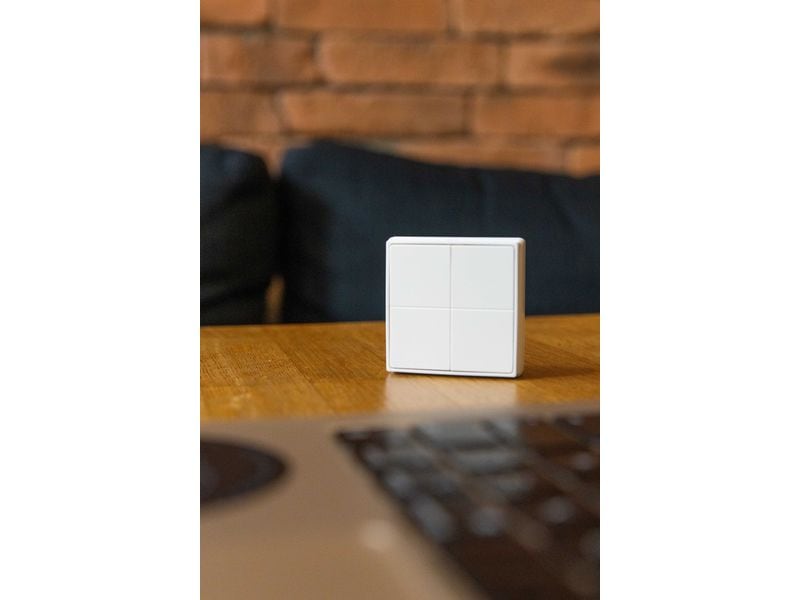 Shelly BLU Wall switch 4 weiss, stand alone