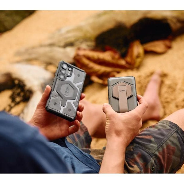 UAG Back Cover Pathfinder Clear Galaxy S25 Ultra Ash