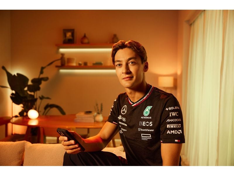 Philips Hue Lightstrips Essential 3M 1 x Lightstrips 3m, 1x Netzteil, BT