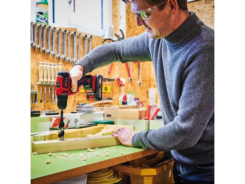 Einhell Akku-Bohrschrauber TE-CD 18/40 Li BL (2 x 2.0Ah)