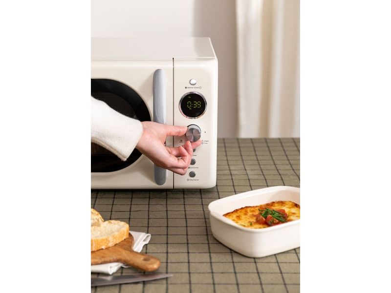 Create Mikrowelle Retro Wollweiss